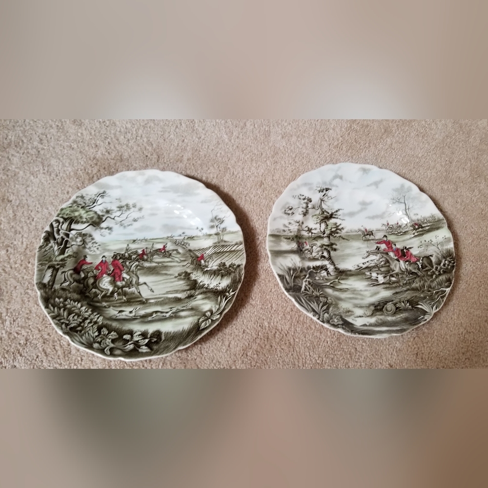 Tally Ho by JOHNSON BROTHERS "VIEW HALOO” Plate